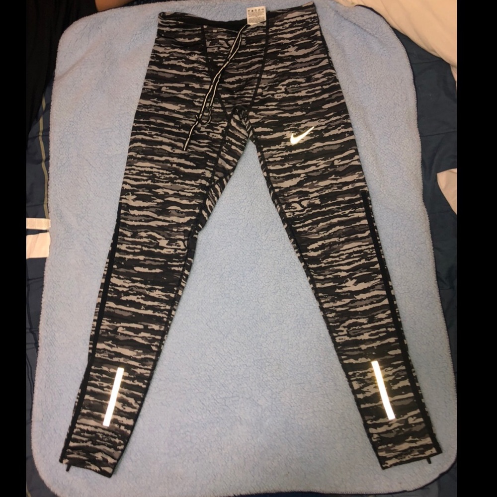 Nike Dri Fit Wilder Tech Running Tights M